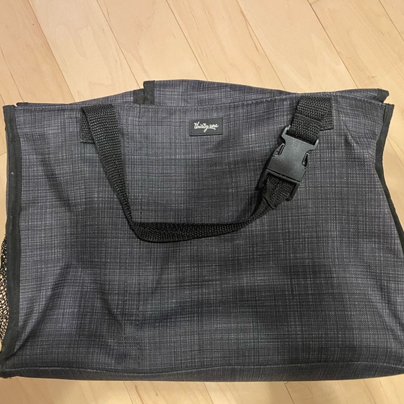 Thirty-One Caddy - Picture 6 of 7